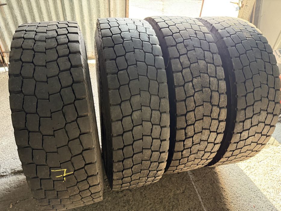 Anvelope tractiune set 4 buc 315/80r22,5 Laureant by Michelin