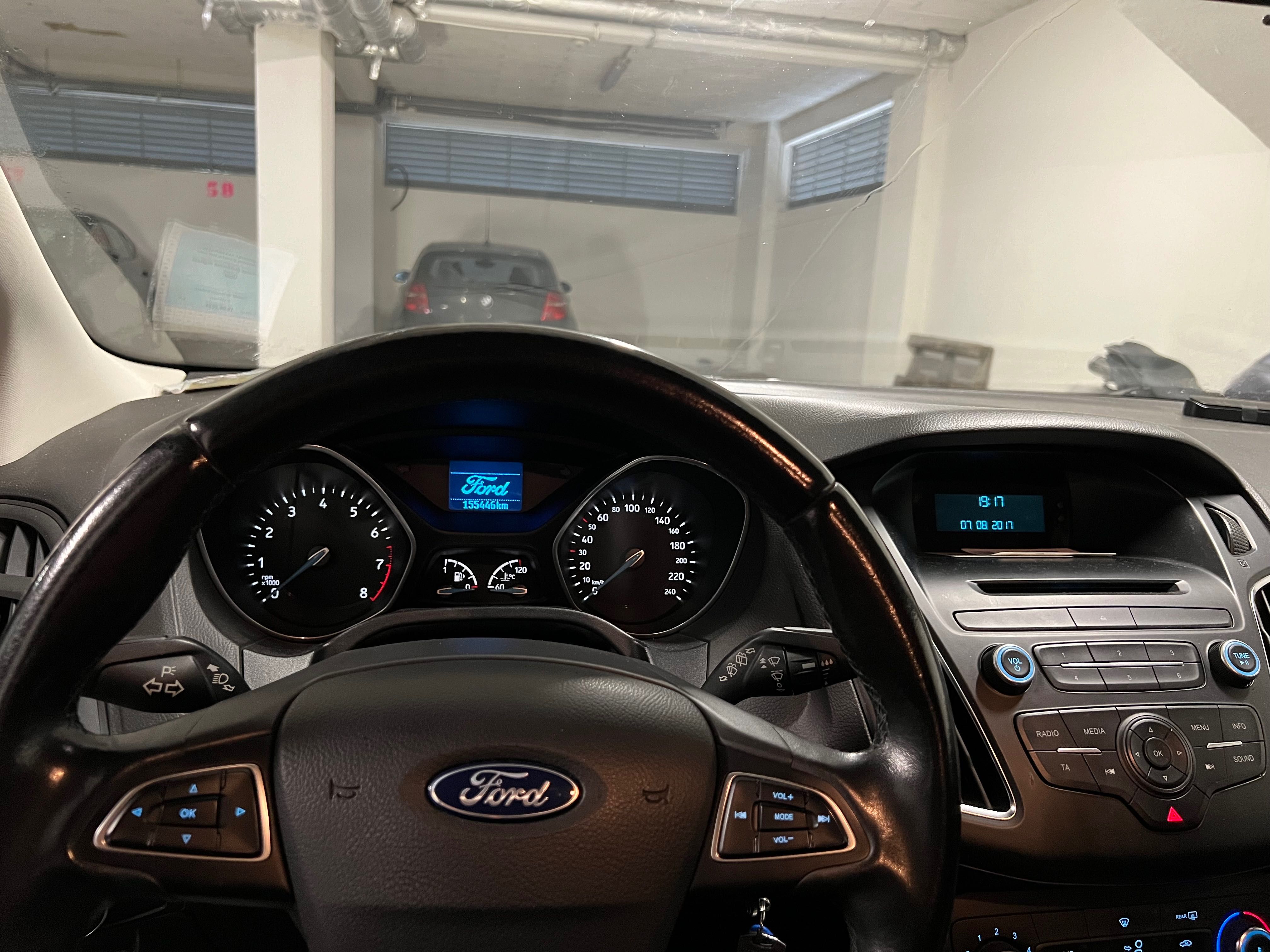 Ford focus 2017 1.0 ecoboost hatchback