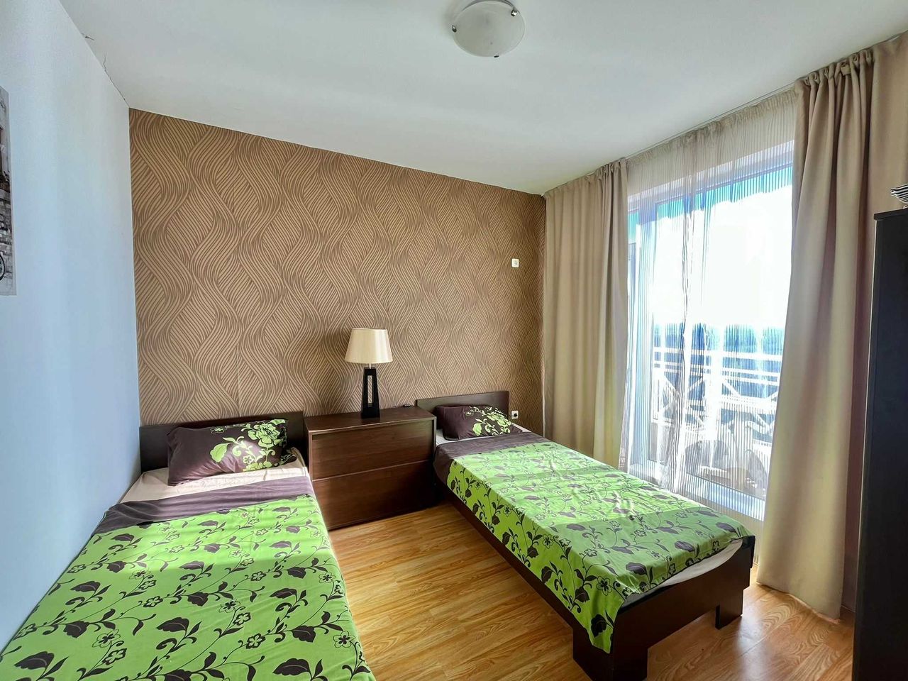 Продава се Тристаен апартамент в к.к. Слънчев бряг - 77 кв.м за 780 €/кв.м - Снимка #3
