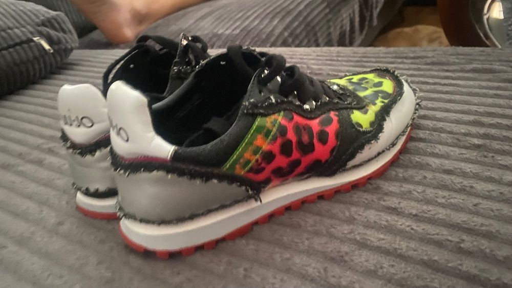 Маратонки Liu Jo 38