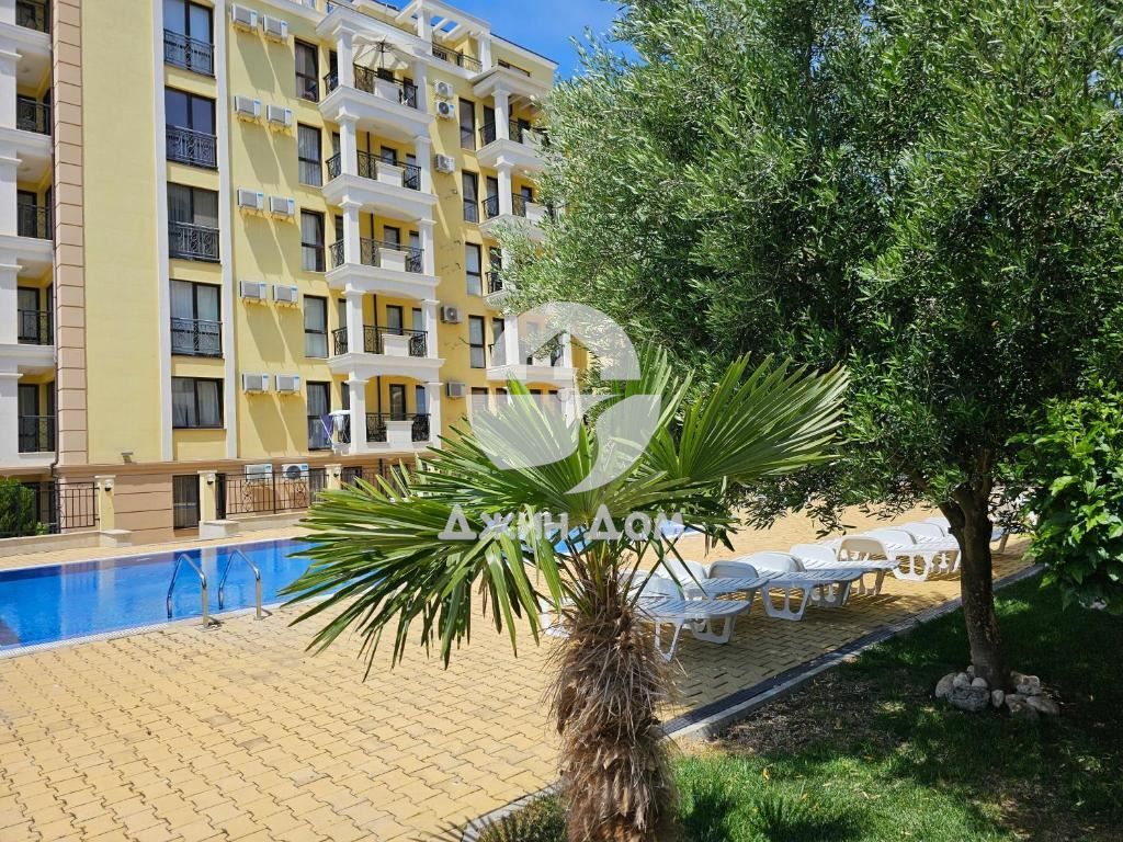 Двустаен апартамент с ПАНОРАМА МОРЕ в к-с “Морски Бряг”, гр.Свети Влас