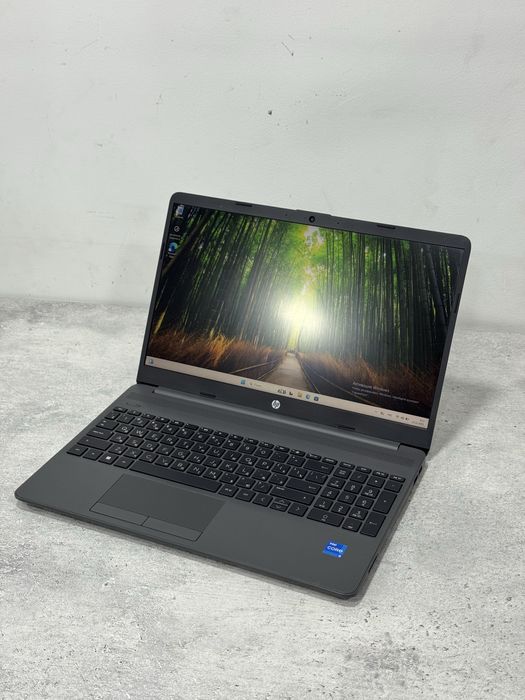 Kuchli Noutbuk HP Core i5-12 Avlod