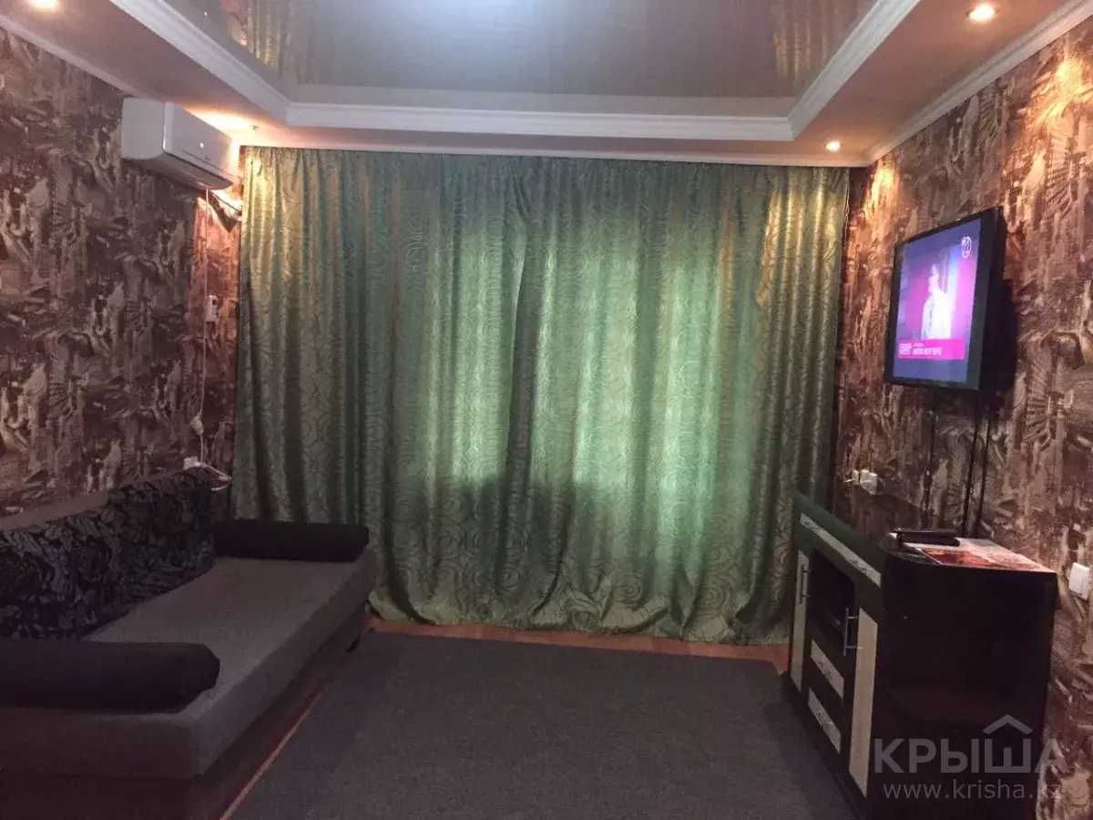 Посуточно Квартира в Самом Центре! (WiFi, Чистая, Все Удобства)