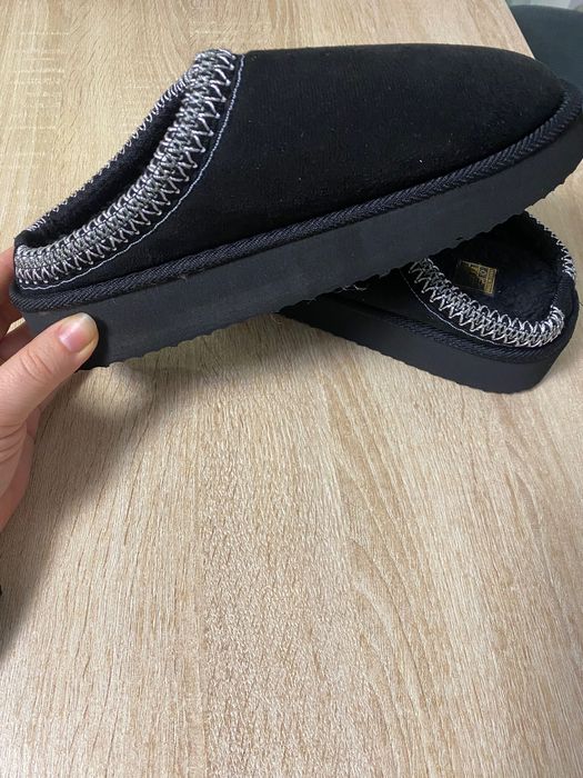 Încălțăminte  stil ugg