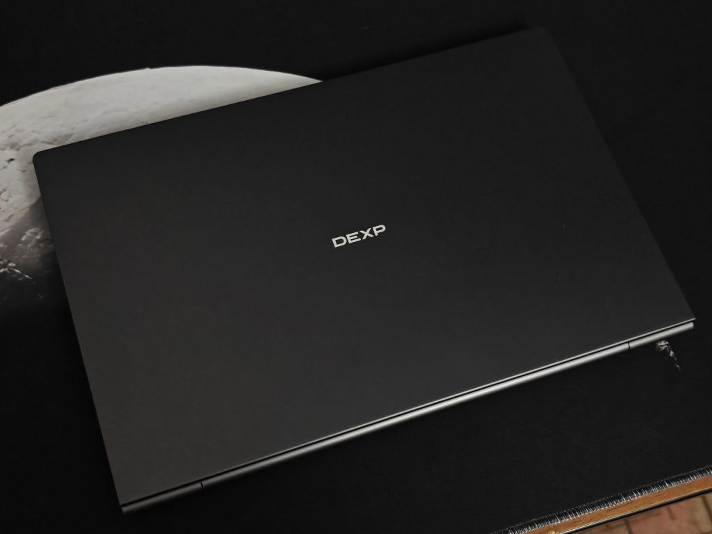 Ноутбук Dexp Ryzen 5/16ОЗУ/512SSD