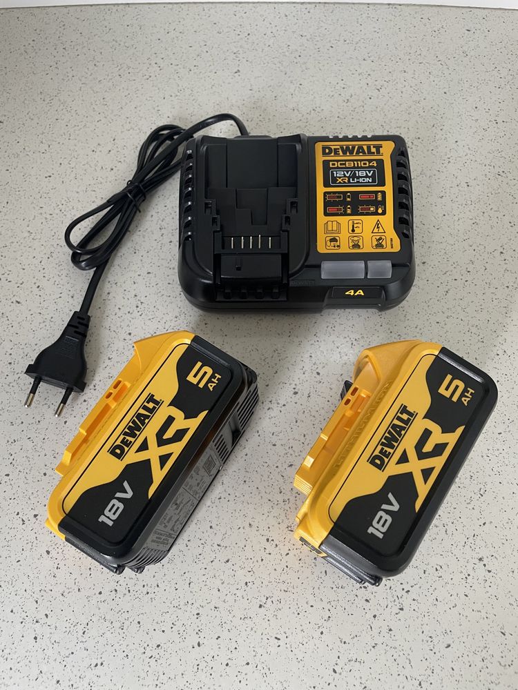 DeWALT DCB1104P2 XR. Set 2 Baterii+Incarcator. / 2024 Original, Nou !