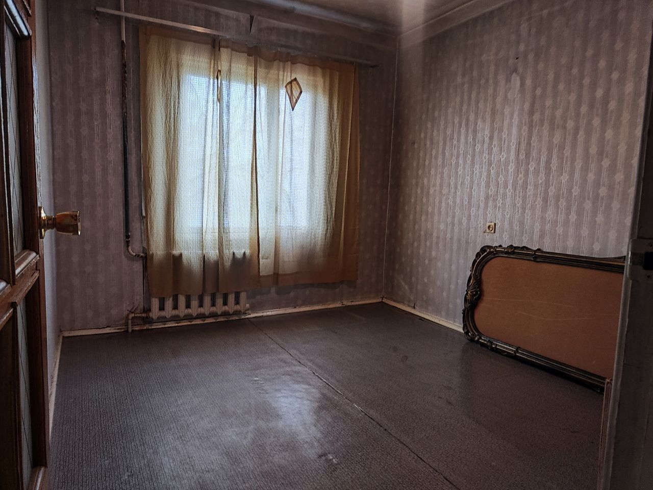 Продаём 4-х комнатную квартиру Сергели 8, не торец