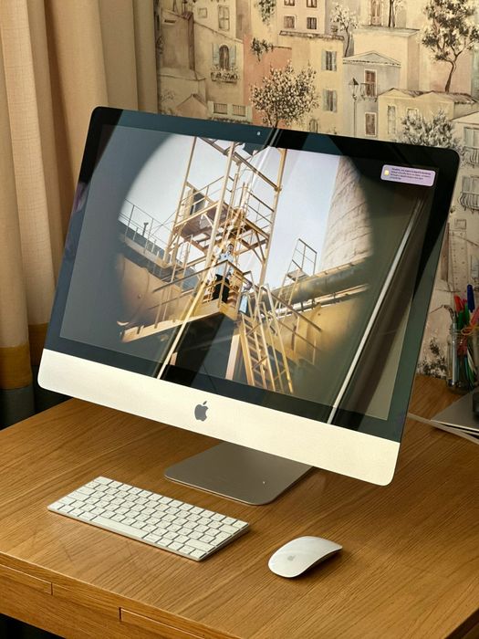 Продается почти новый IMac срочно!
