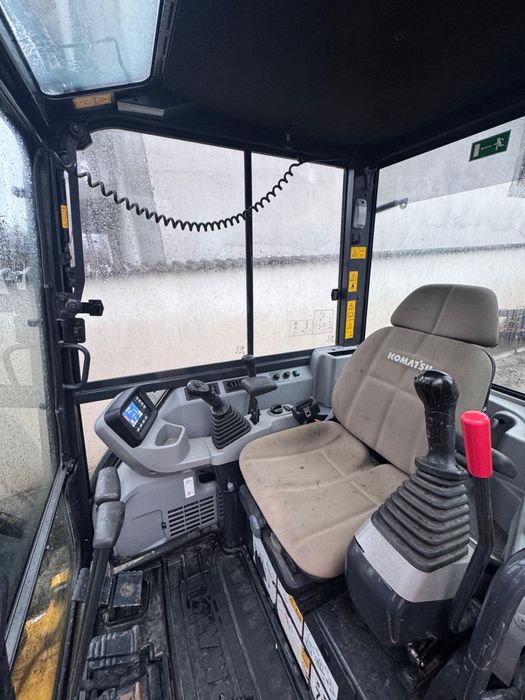 Miniexcavator/excavator Komatsu pc35mr5 3.8/3.5t