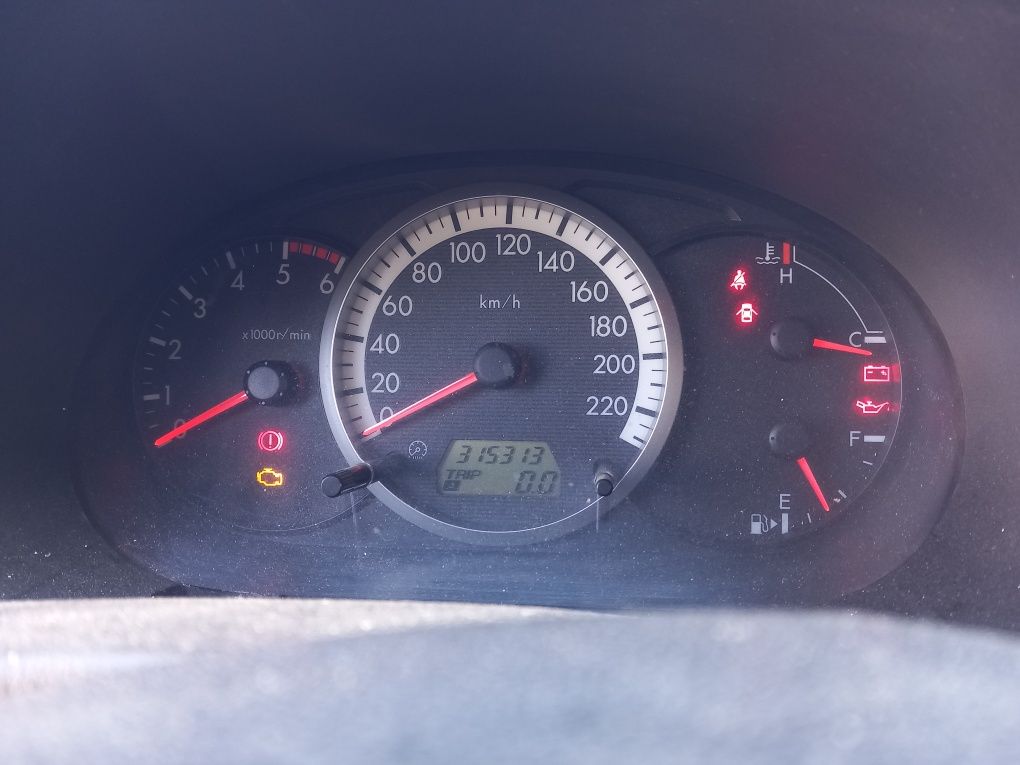Mazda 5 2.0 на части