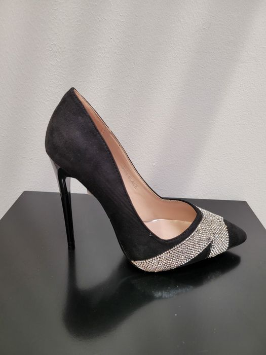 Livrare GRATUITA, 45Lei perechea pantofi dama toc 8cm si 10cm