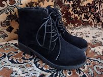 Дамски черни боти