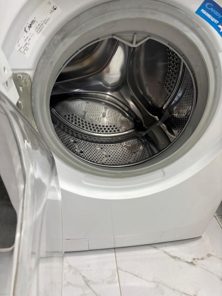 Продам стиральную машинку