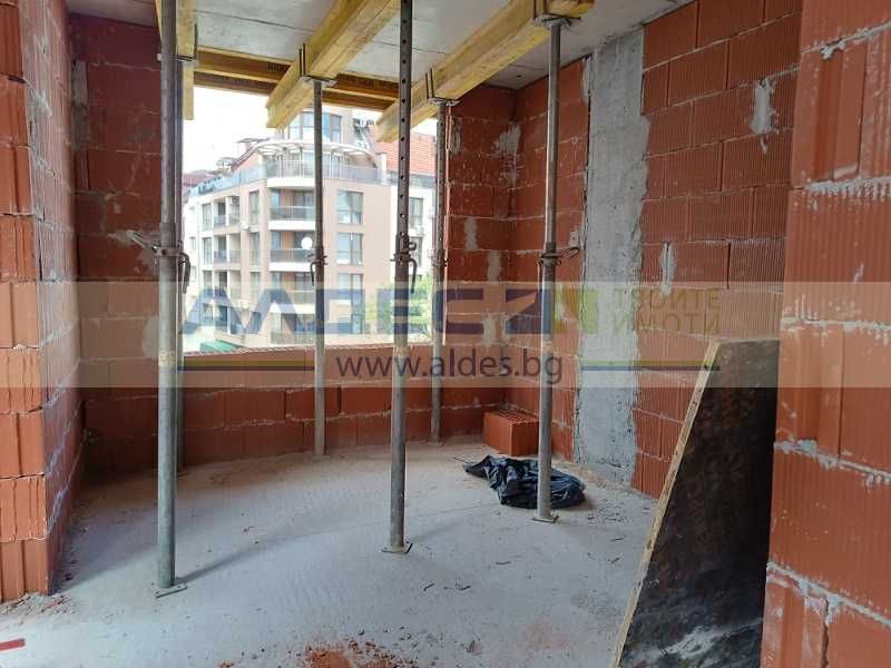 Продава се Тристаен апартамент в София, Кръстова вада - 105 кв.м за 2429 €/кв.м - Снимка #4