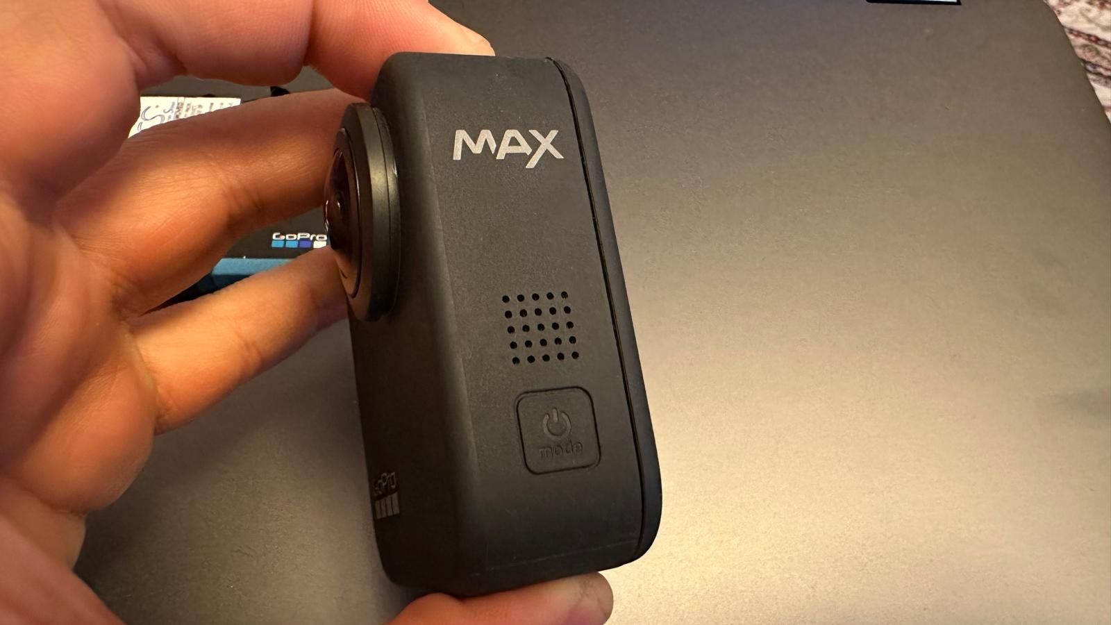 GoPro Max 5k 360°  3 acumulatori si incarcator dual GoPro original