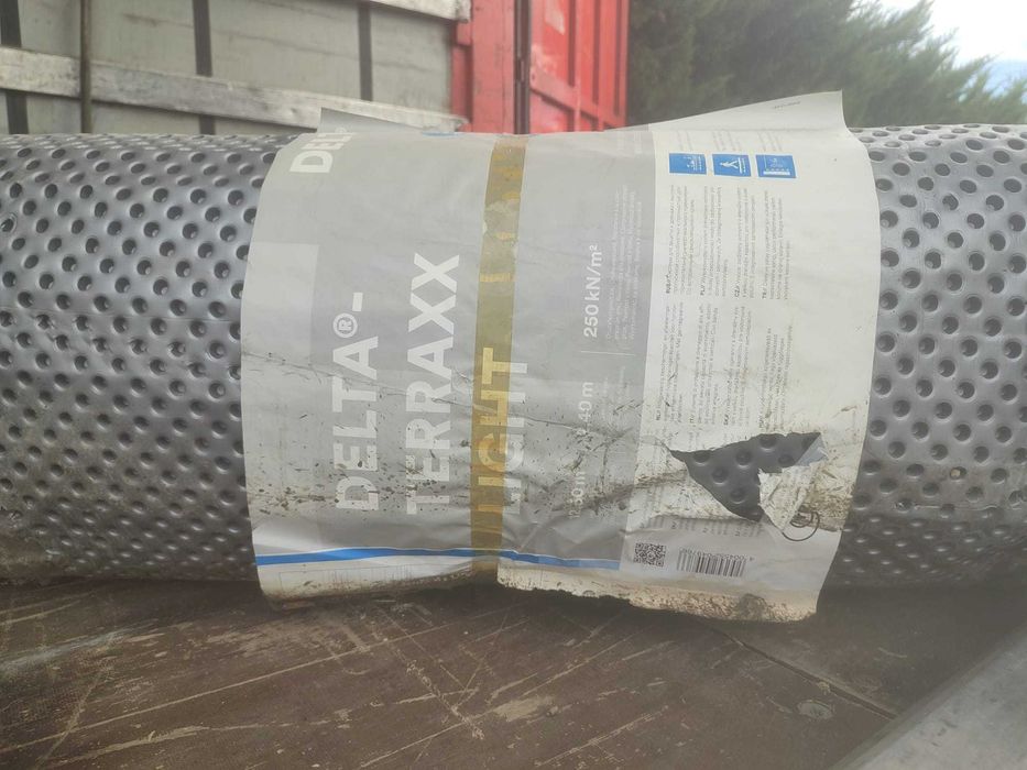 Folie Termoilzolanta Geotextil Fundatie Compozite Drenaj Delta Terraxx