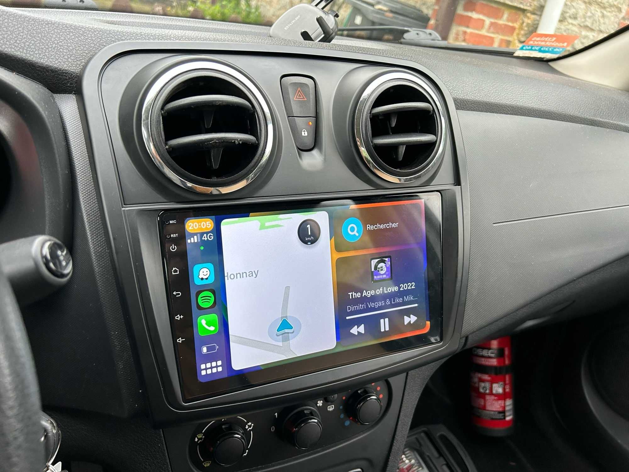 Navigatie GPS Android 14 Dacia Logan Sandero 2 - Android Auto CarPlay