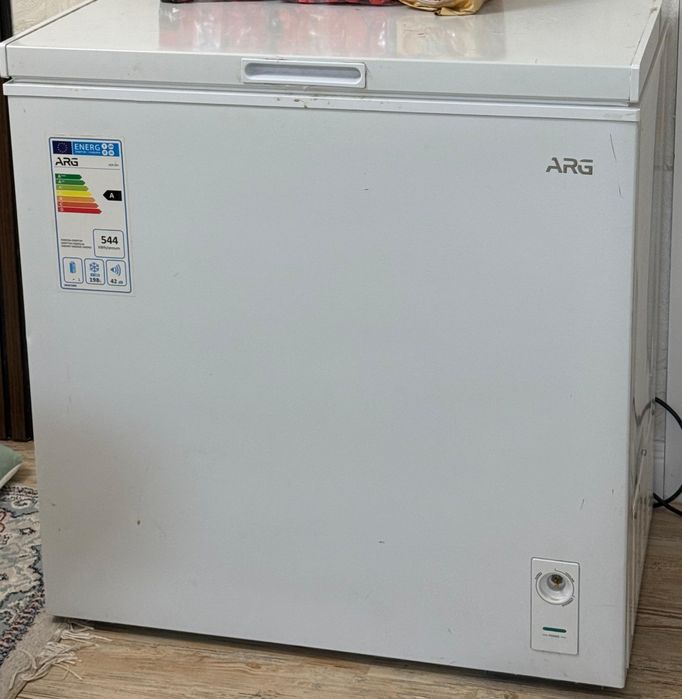 Морозильник Б/У требует ремонта