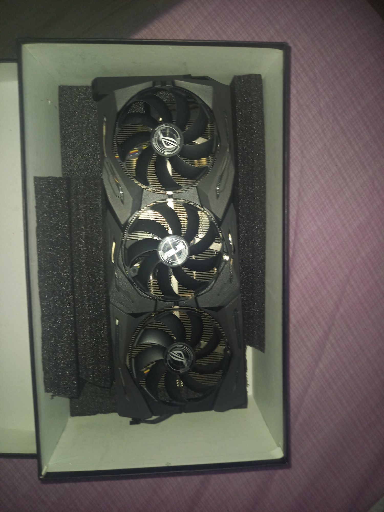 Видеокарта RTX Asus strix RTX 2070 Super