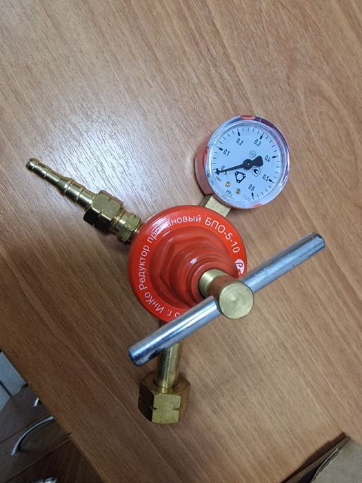 Продам дёшево производственный редуктор