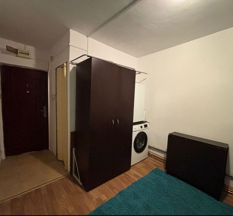 Proprietar, închiriez garsonieră, Girocului.