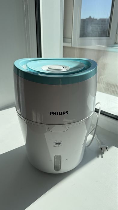 Увлажнитель возлуха Philips
