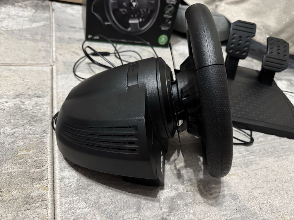Игровой руль Thrustmaster TMX Force Feedback