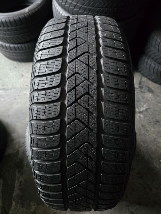 Pirelli 215/55 R17 94H MS iarnă