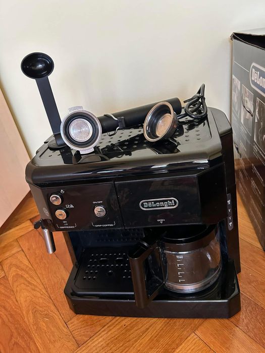 Espressor combinat DeLonghi BCO 411.B