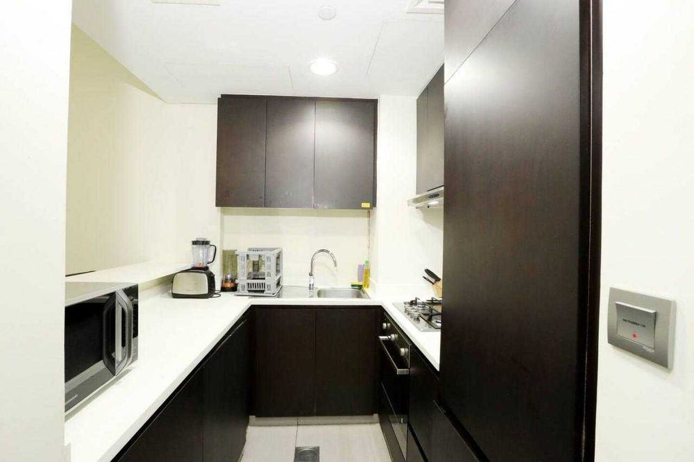 Сдается комфортабельная 2 комнатная квартира. Паркентский . 2/2/10 Р7