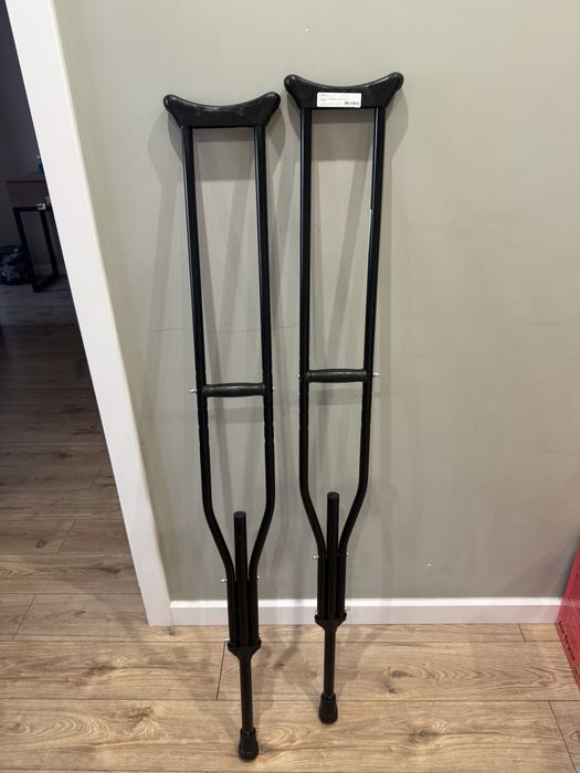 Костыли в отличном состоянии