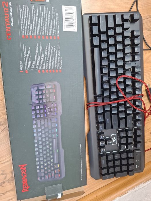 Vând tastatura gaming