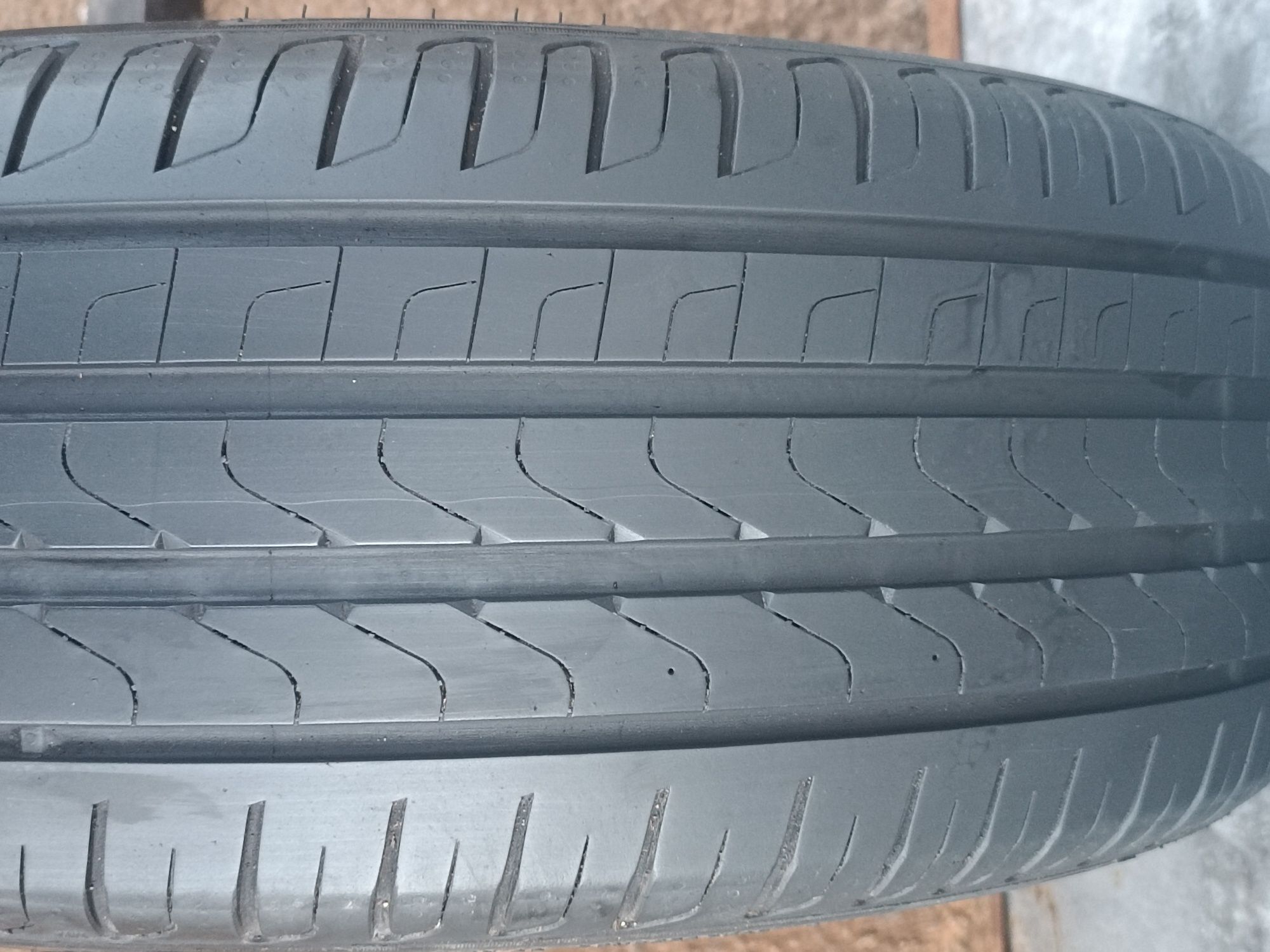 225/45/18 Pirelli