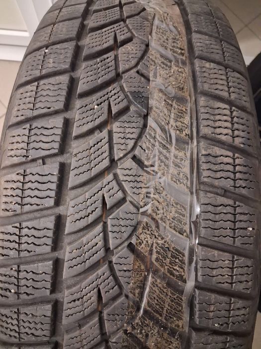 Jate echipate cu cauciucuri iarna Metcedes GLC