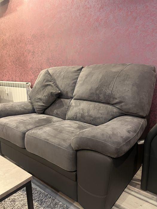 Продава се мебелно обзавеждане ( висок клас )