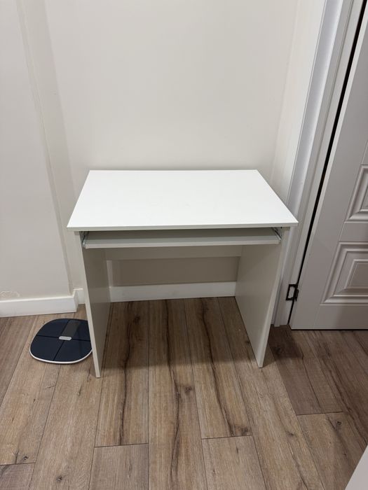 Стол компьютерный