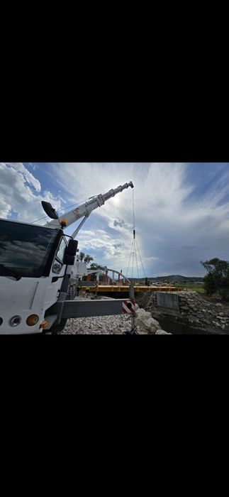 Inchiriez inchiriere automacara macara 40-100t nacela