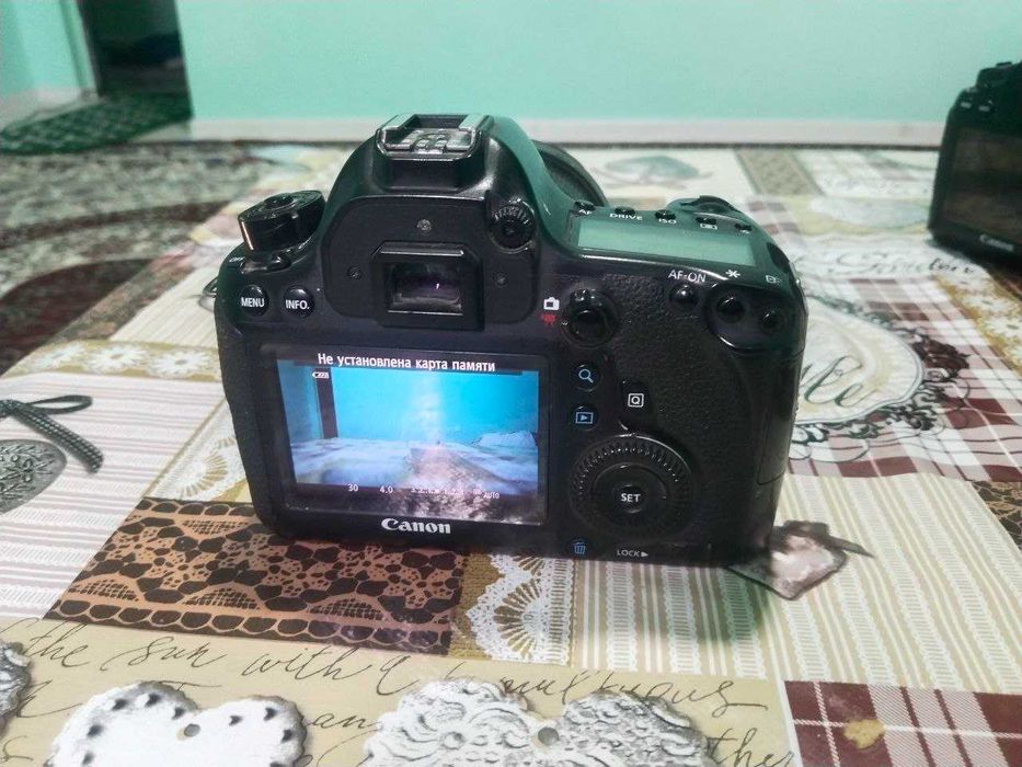 canon 6d sotiladi