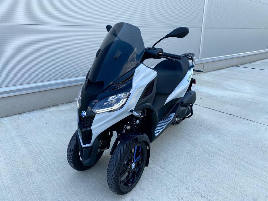 Piaggio MP3 S motor:310cmc 26cp Euro 5+ an:12.2024 km:645 in crestere