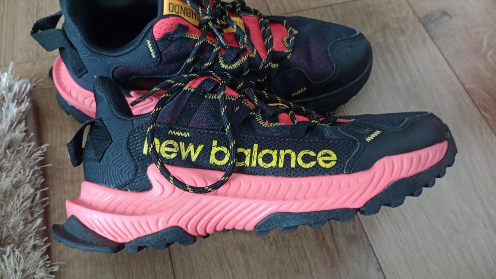 Papuci New Balance