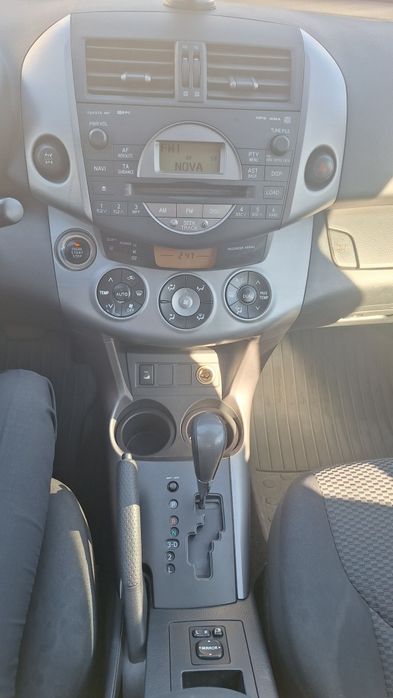 Toyota Rav 4 2007 2.0 Автоматик ГАЗ 4х4