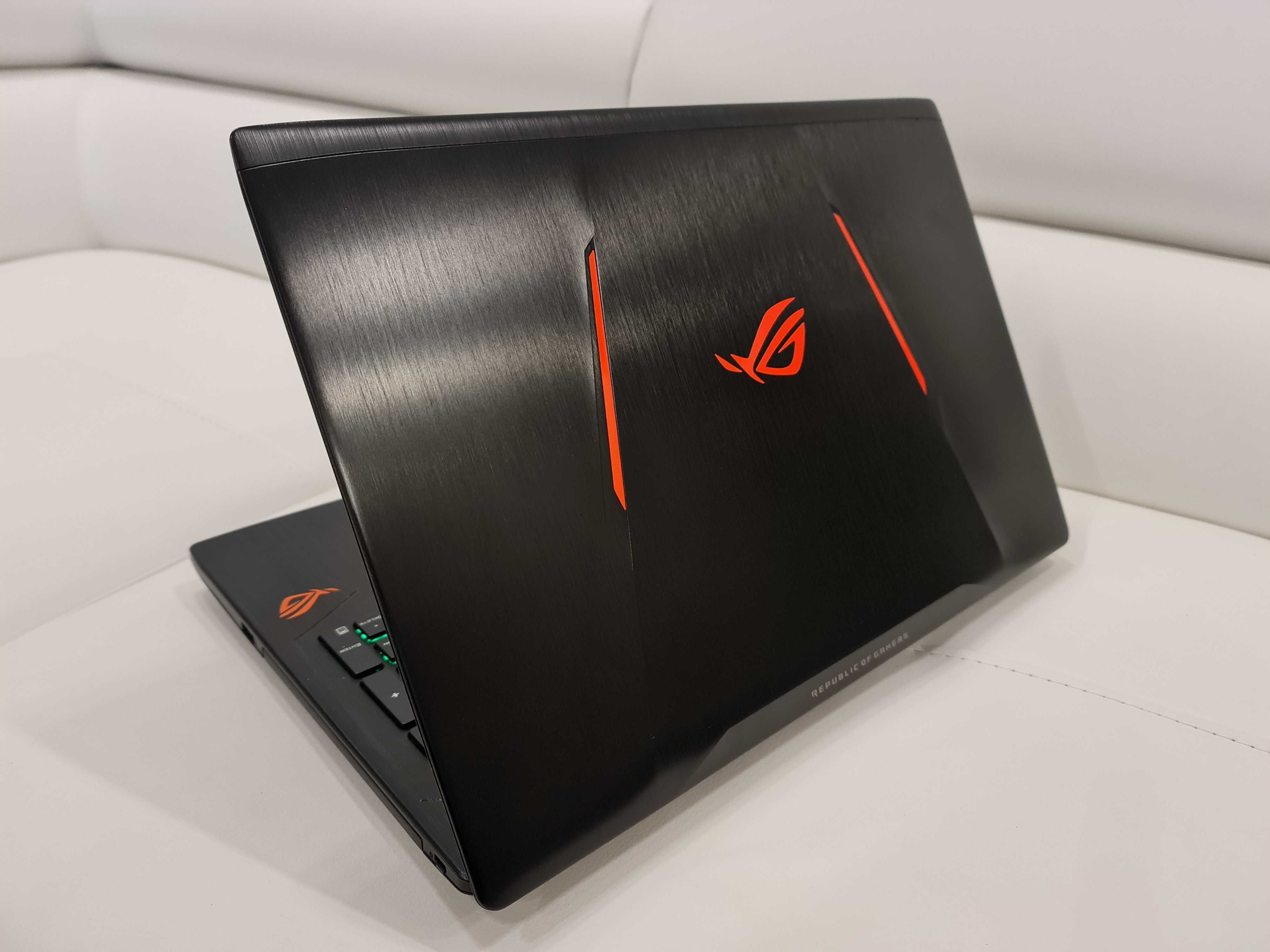 Laptop gaming Asus Rog Strix , intel core- i7-, video 4 gb nvidia