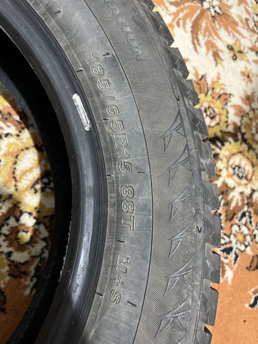 Продается шины в отличном состояний