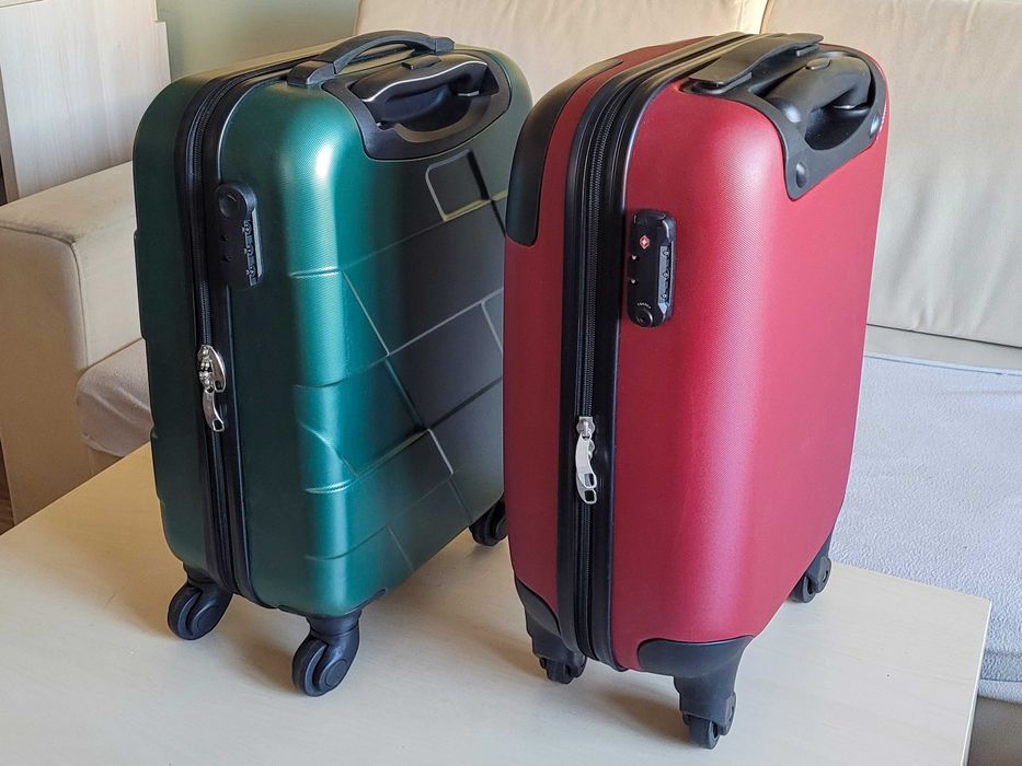 Trolere carcasă dură, 4 roti