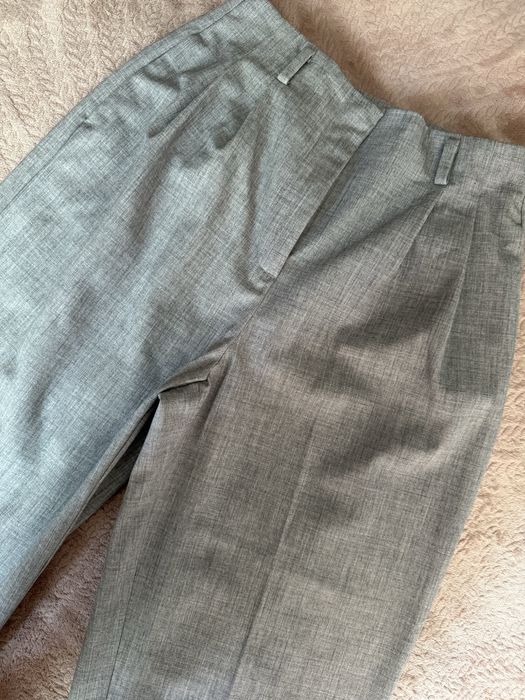 Брюки классические от магазина Zara