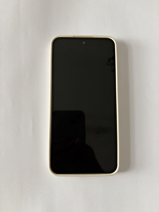 Телефон А35 5G 128 GB като нов,купуван  е 2025 г.