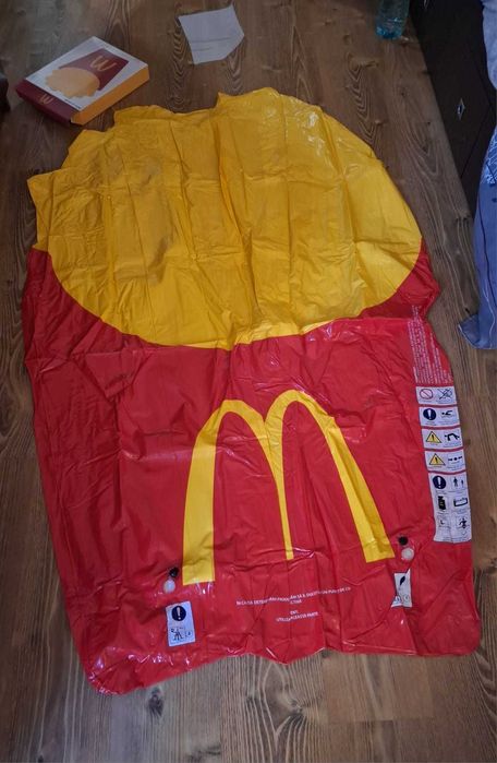 Saltea piscina McDonald's nouă cu eticheta
