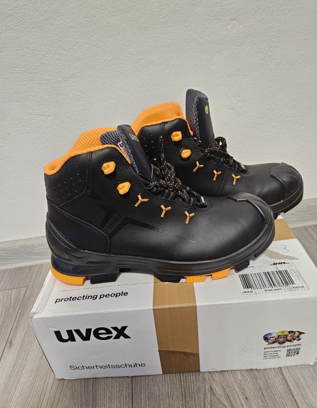 Bocanci(pantofi) protectie Uvex, 6503, bombeu compozit,