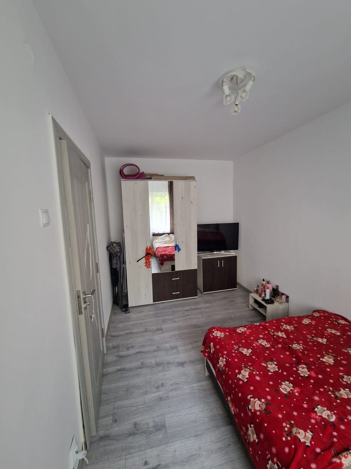 Închiriez Apartament 2 Camere Zona Piața Rahovei