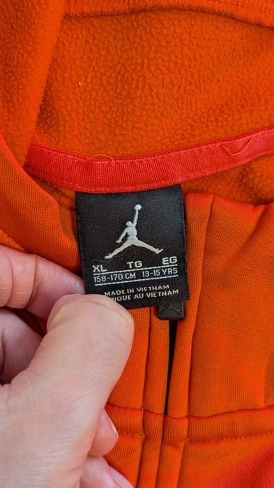 Детски суичъри Air Jordan, Under armour